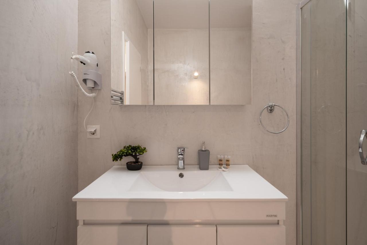 Exclusive Apartment In The Heart Of Athens Luaran gambar